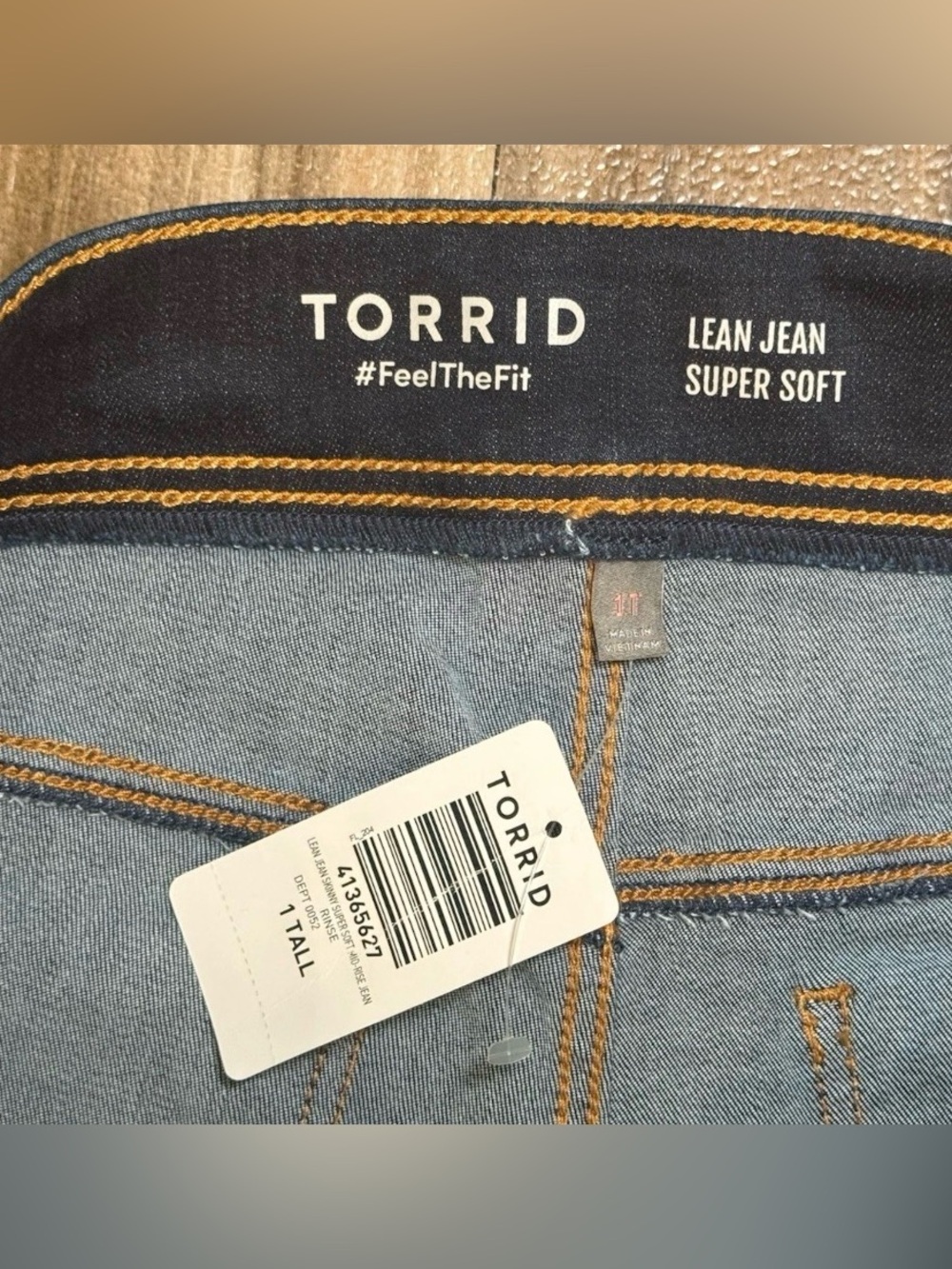 NEW Torrid Womens Jeans Size 1XT Lean Jean Super Soft Pull On Skinny Blue 36x33 - Picture 7 of 9
